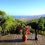 Cora - Beheizter Pool, Sauna, Traumhafter Meerblick, Billiard, Tischtennis, Sehr Ruhig Casa vacanze