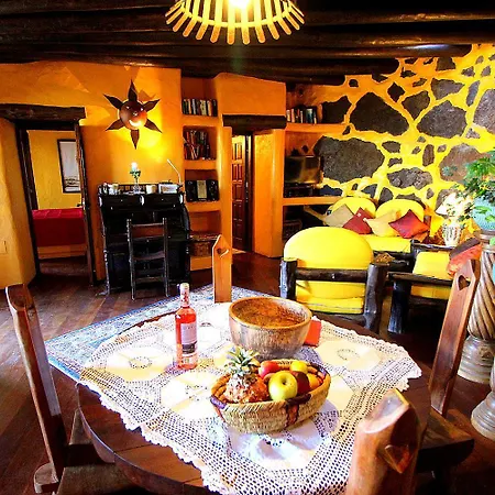 Cora - Beheizter Pool, Sauna, Traumhafter Meerblick, Billiard, Tischtennis, Sehr Ruhig *