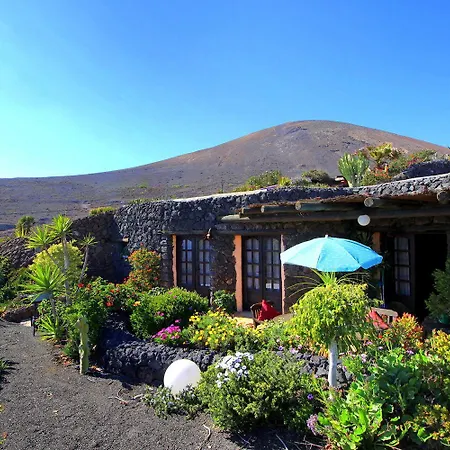 Cora - Beheizter Pool, Sauna, Traumhafter Meerblick, Billiard, Tischtennis, Sehr Ruhig Semesterbostad *