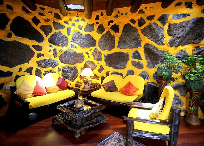 Vakantiehuis Cora - Beheizter Pool, Sauna, Traumhafter Meerblick, Billiard, Tischtennis, Sehr Ruhig *